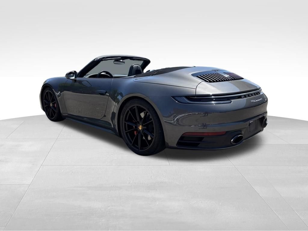 Used 2021  Porsche Carrera 4S image 3