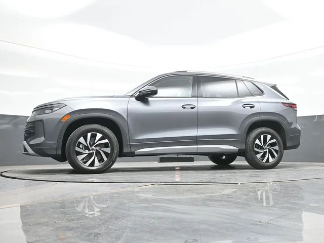 Used 2026 Gray Volkswagen 2.0T S image 21