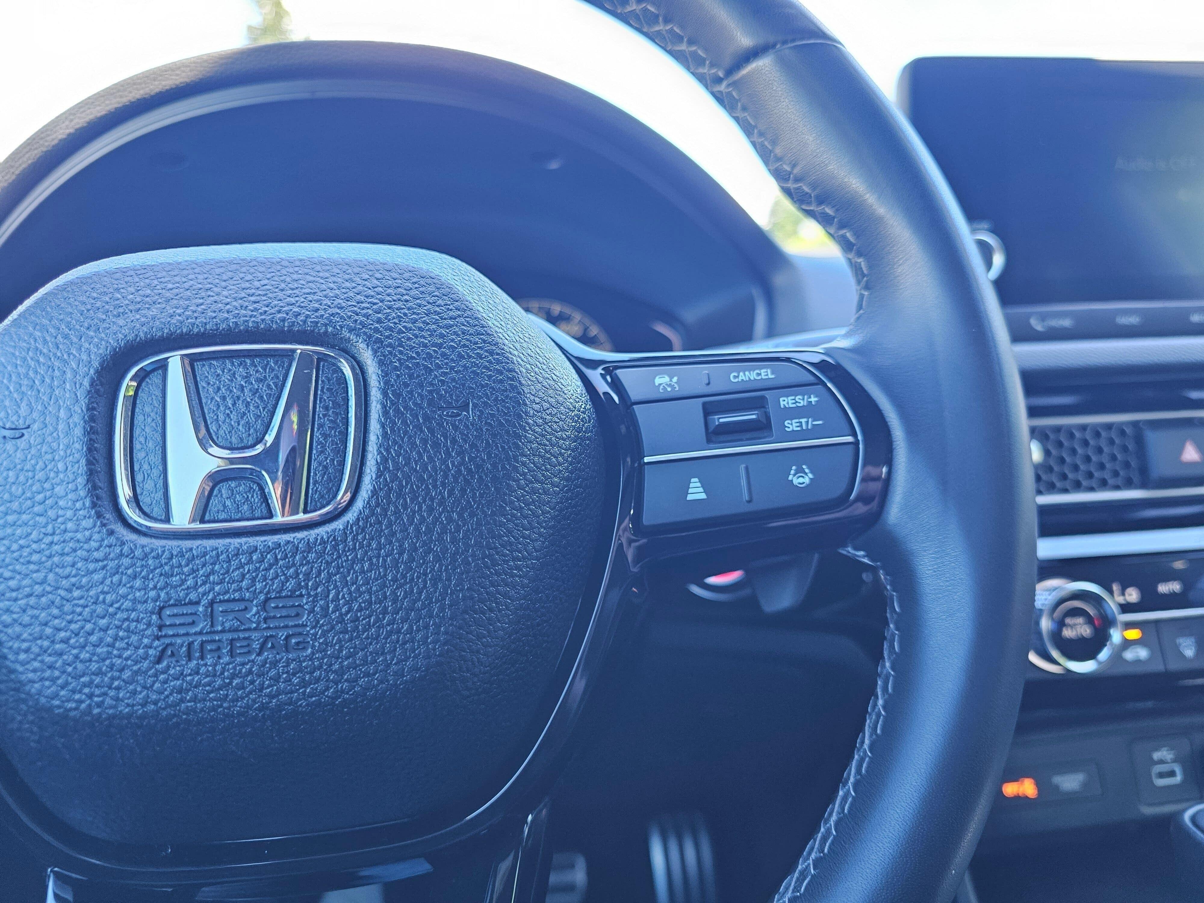 Used 2023 Platinum White Pearl Honda Sport image 32