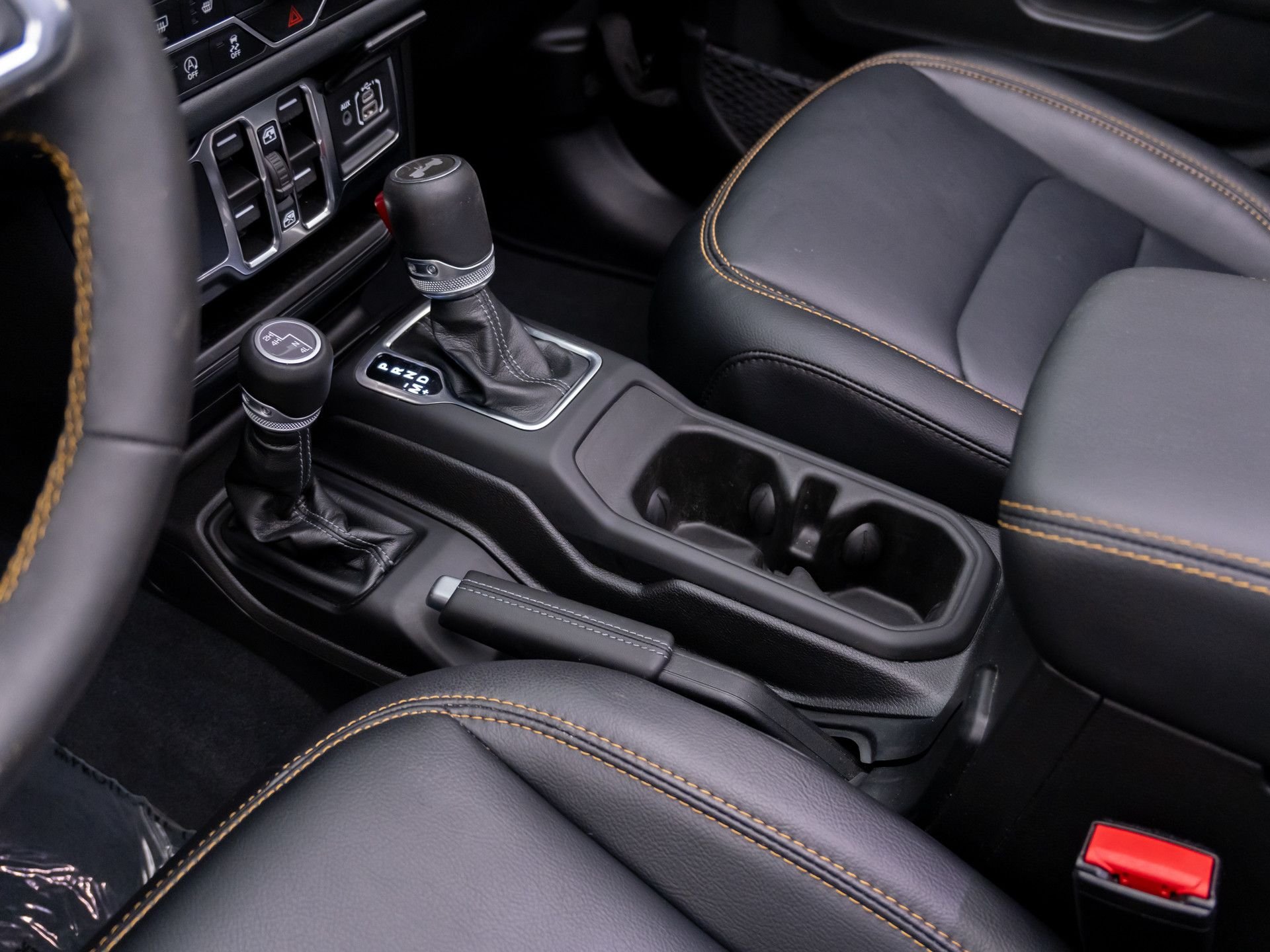 Used 2024 Black Jeep Sahara image 13