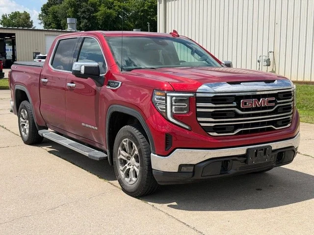 2024 GMC Sierra 1500 SLT