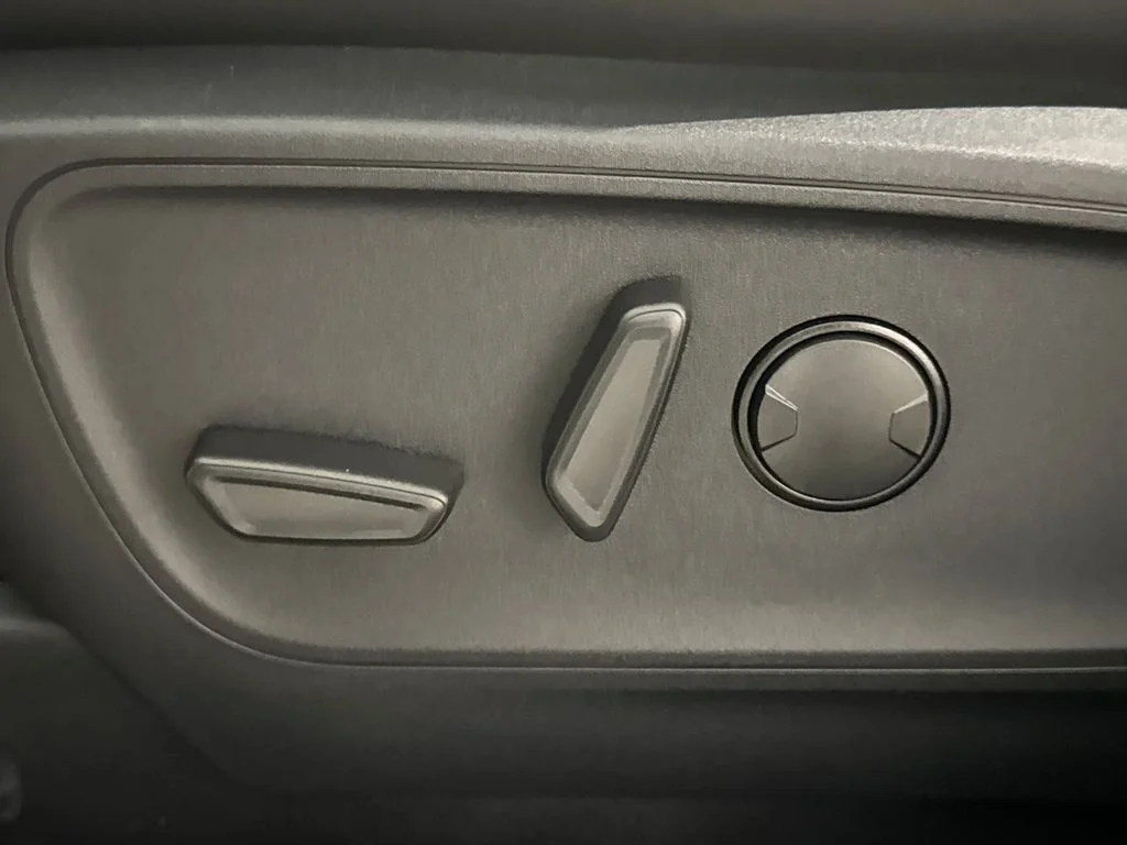 New 2026 White Ford Big Bend image 28