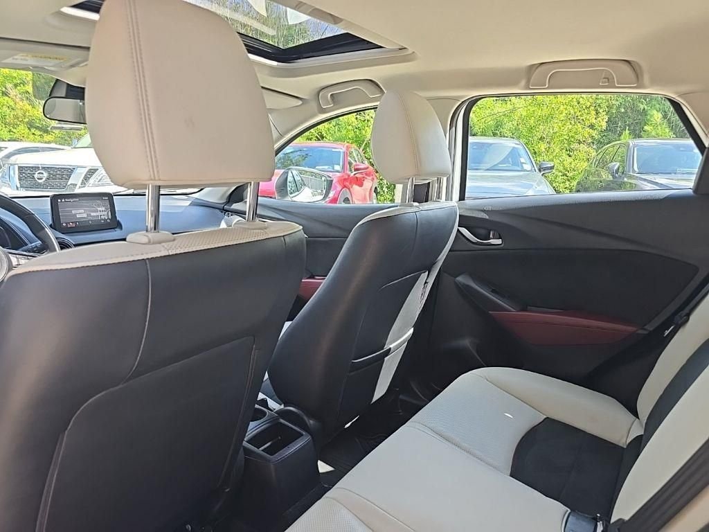 Used 2018  Mazda Grand Touring image 28