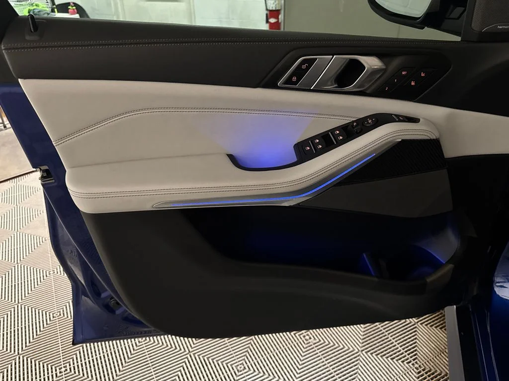 Used 2024 Blue BMW M60i image 14