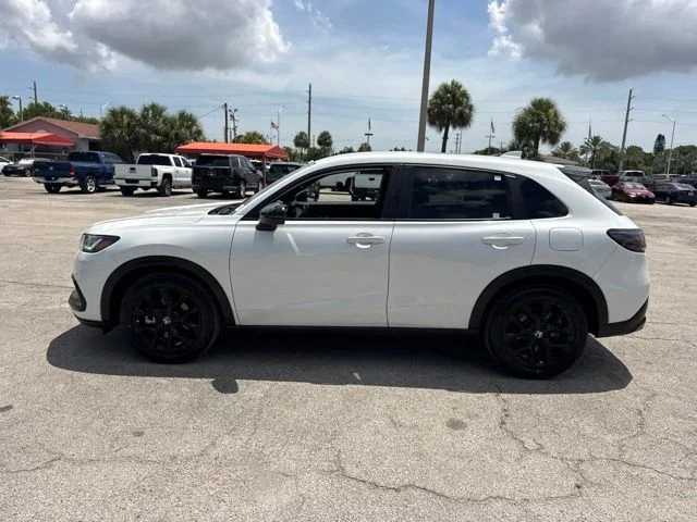 Used 2025 White Honda Sport image 6