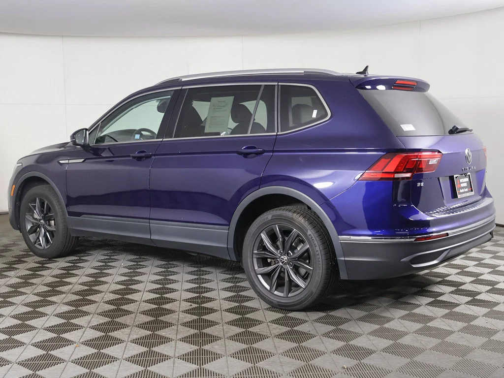 Used 2023 Blue Volkswagen 2.0T SE image 8