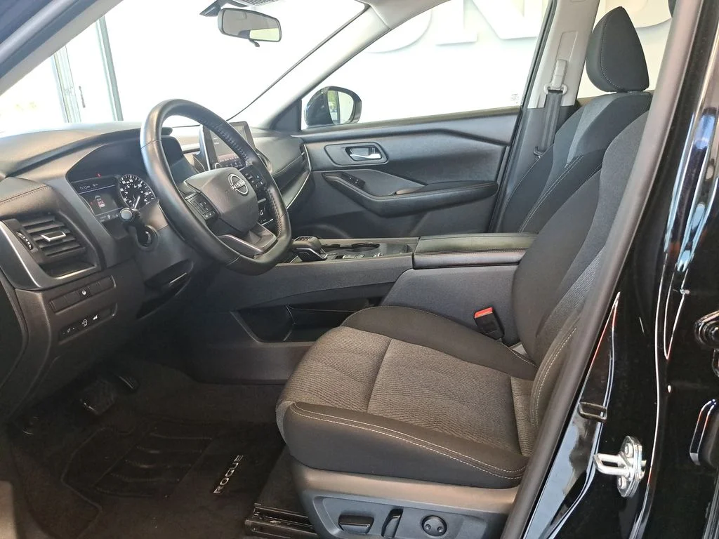 Used 2025 Black Nissan SV image 19