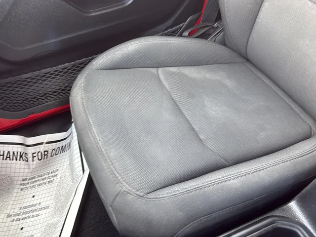 Used 2023 Red Jeep Sport S image 25