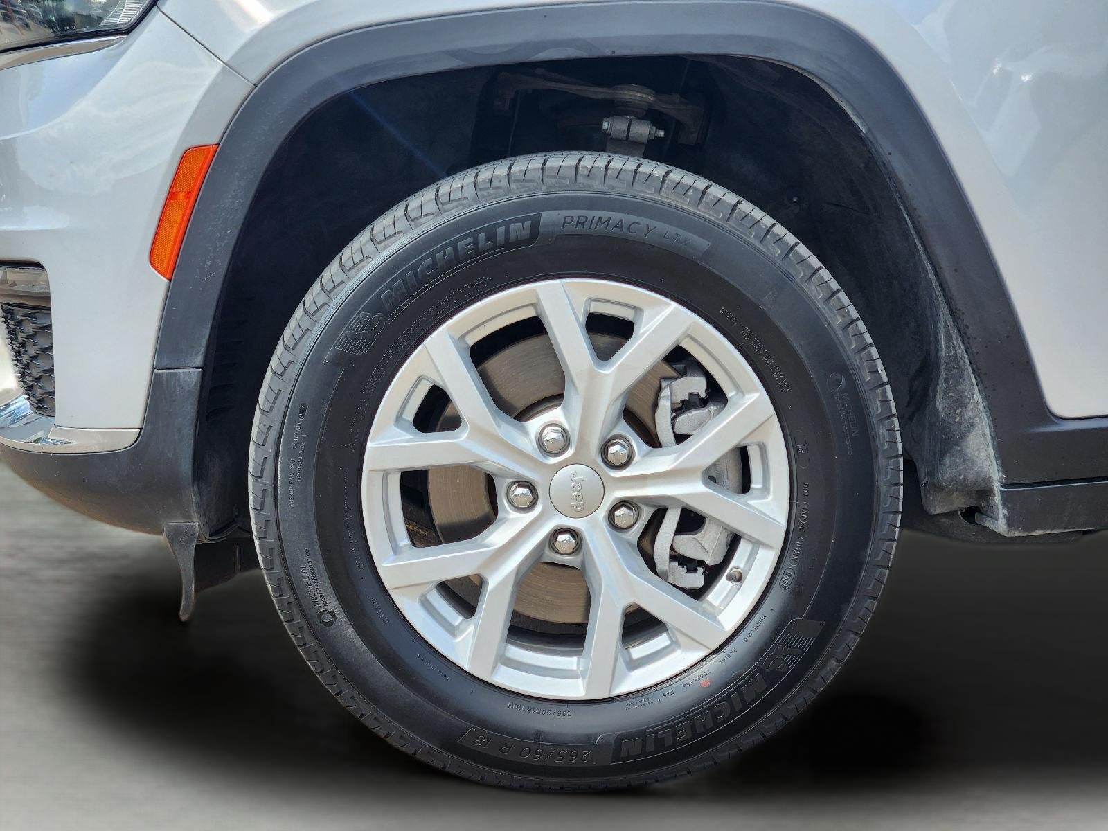 2023 Jeep Grand Cherokee L photo 10 of 35