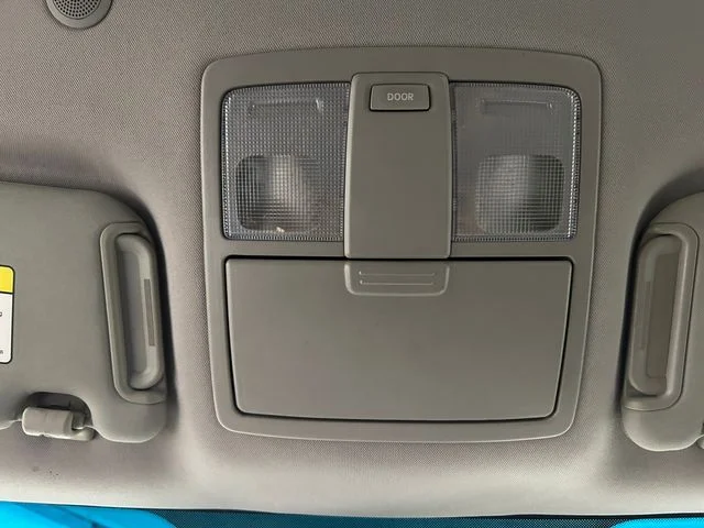 Used 2015 Silver Kia LX image 29