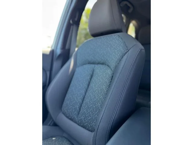 New 2026 AUTUMN GREEN METALLIC Subaru Premium image 32