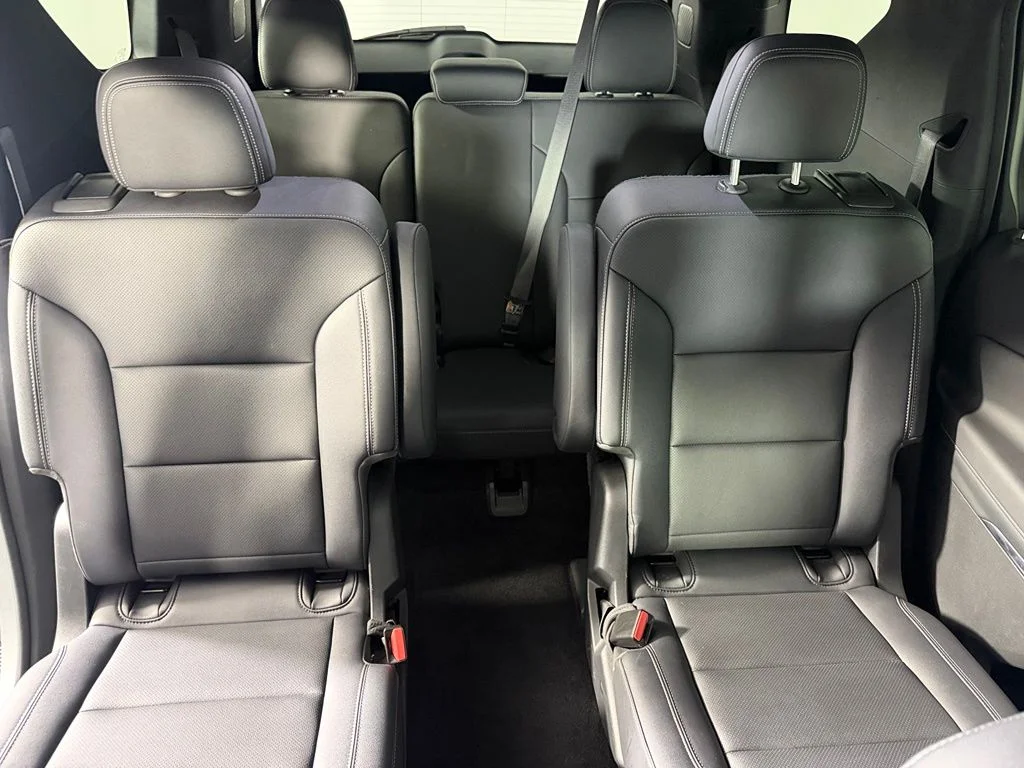 Certified Used 2025 Gray Chevrolet LT image 23
