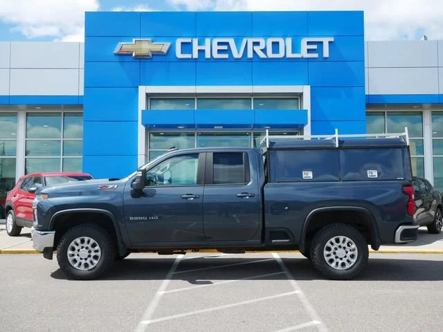 Used 2020 Chevrolet Silverado 2500HD LT with VIN 1GC5YNE73LF240615 for sale in Roseville, Minnesota