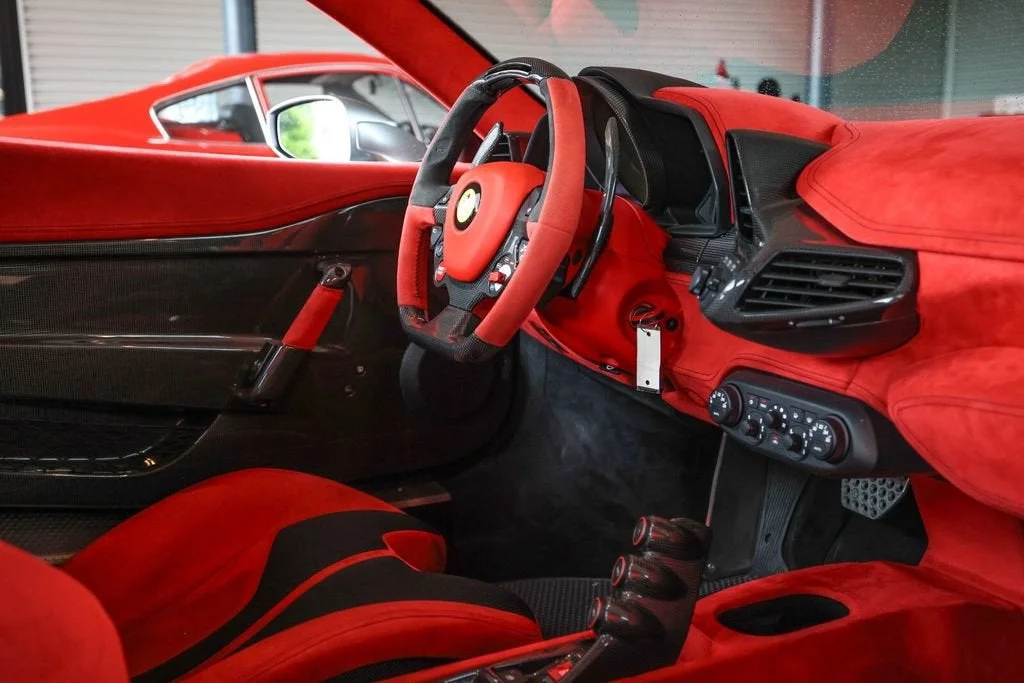 Used 2015 Grigio Titanio Metall Ferrari Base image 51