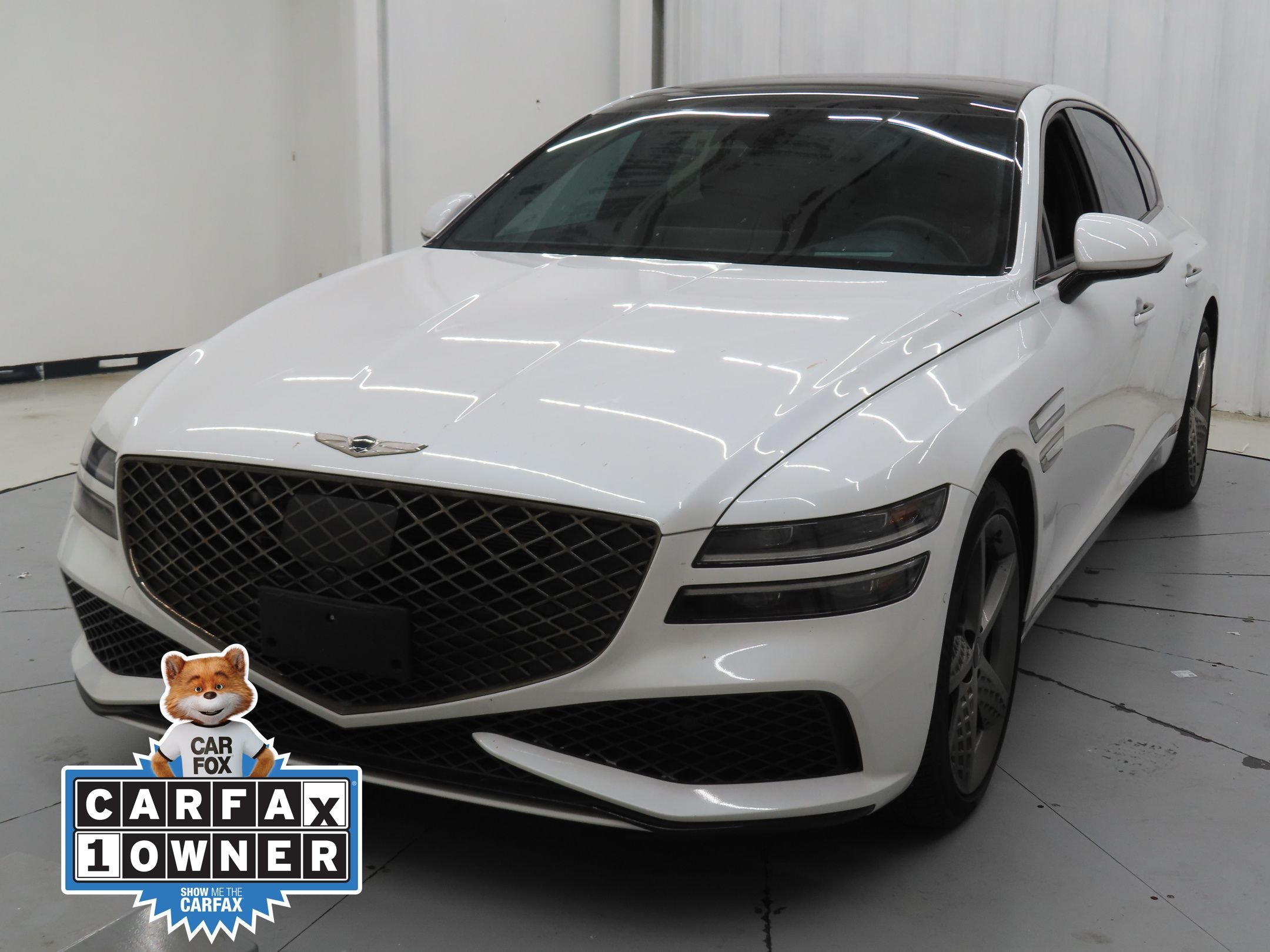 Used 2024 White Genesis 3.5T image 8