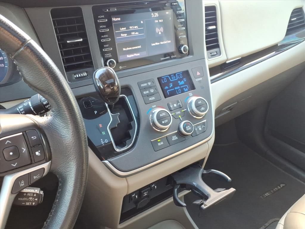 Used 2020 Beige Toyota XLE image 29