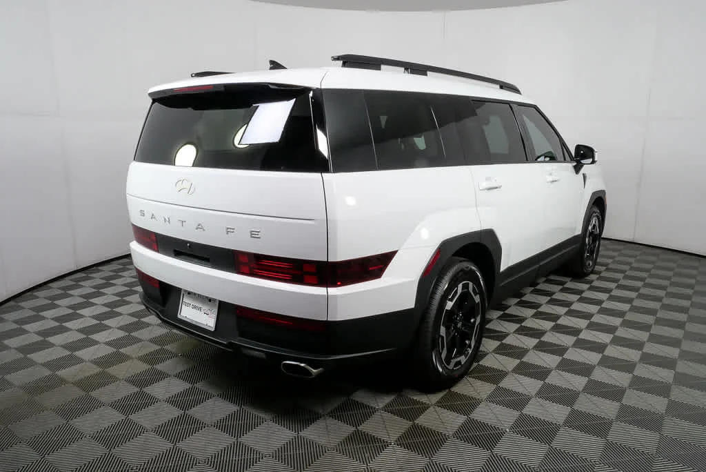New 2026 Serenity White Hyundai SEL FWD image 3