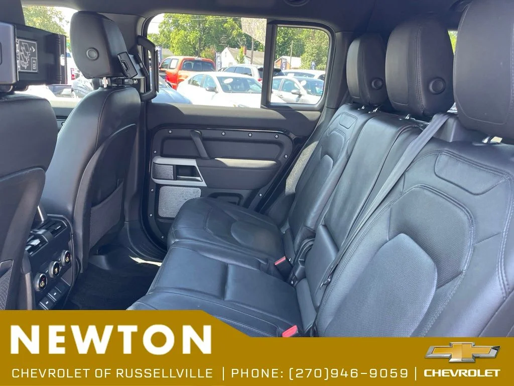 Used 2023 Black Land Rover SE image 37