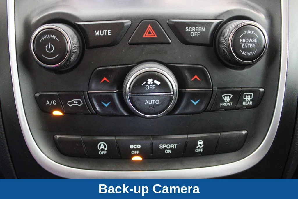 Used 2019 Billet Clearcoat Dodge SXT image 9
