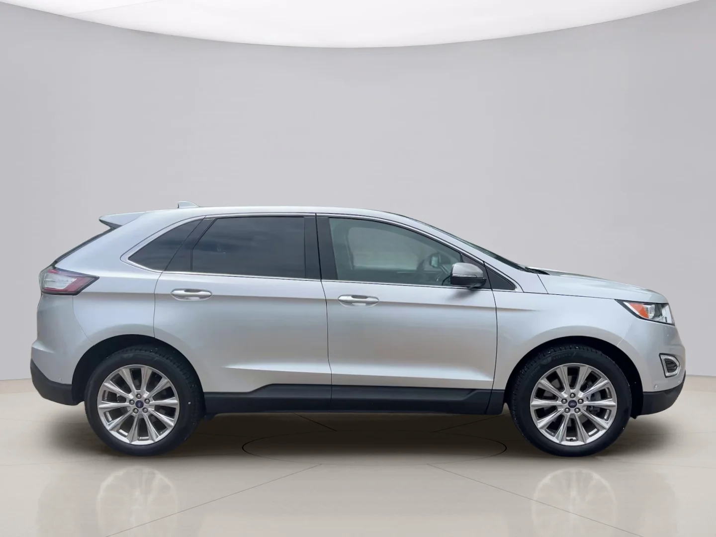 Used 2018 Silver Ford TITANIUM image 6
