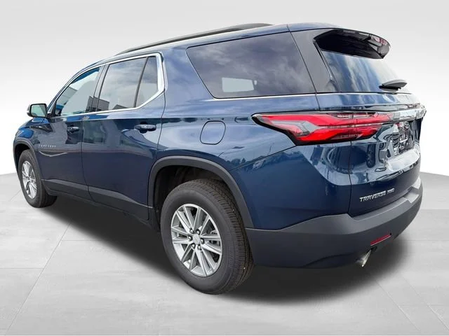 Used 2023 Northsky Blue Metallic Chevrolet LT Cloth image 3