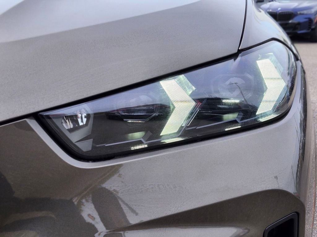 New 2026 Green BMW xDrive40i image 10