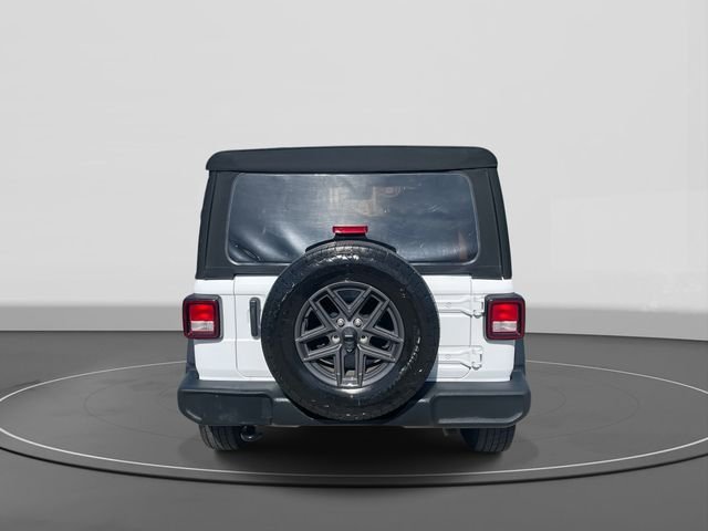 Used 2024 White Jeep Sport S image 5