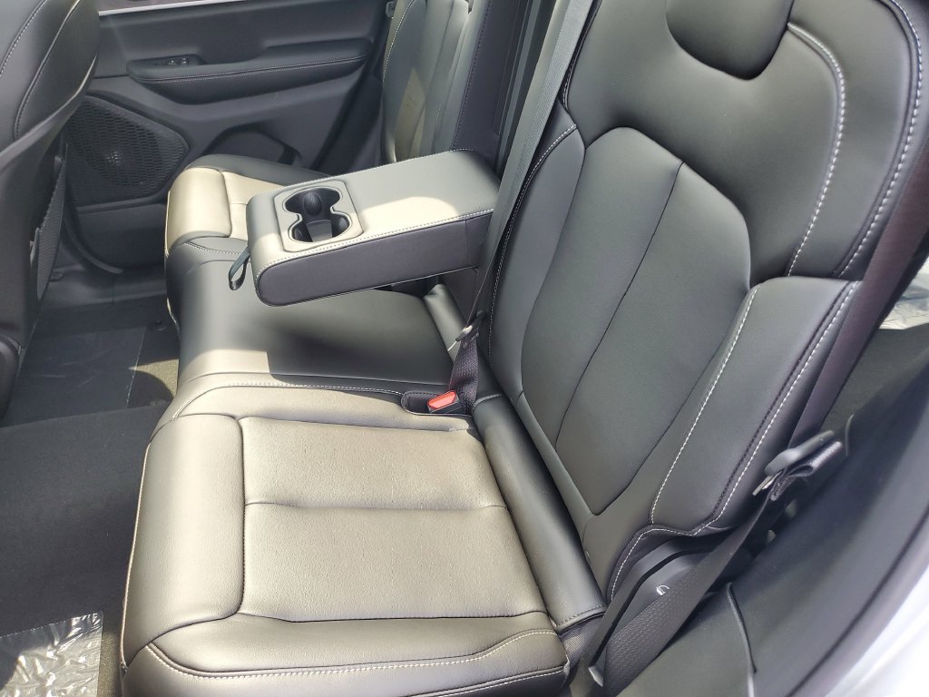 2025 Jeep Grand Cherokee Limited - Photo 10