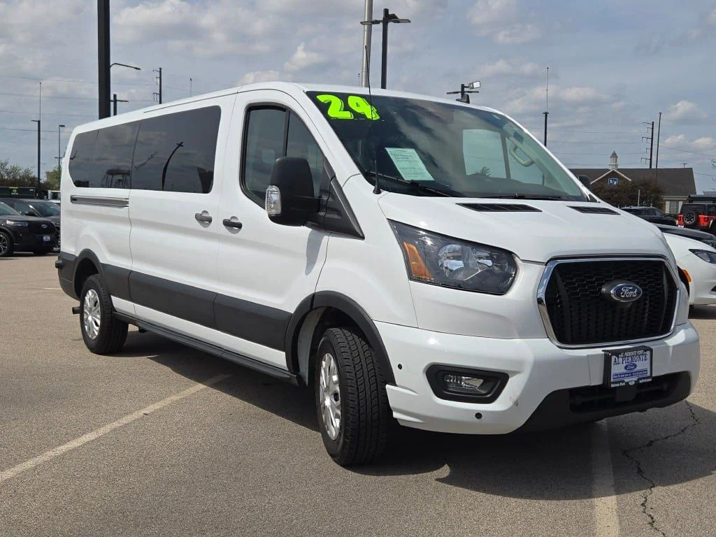 Certified Used 2024 Oxford White Ford XLT image 5