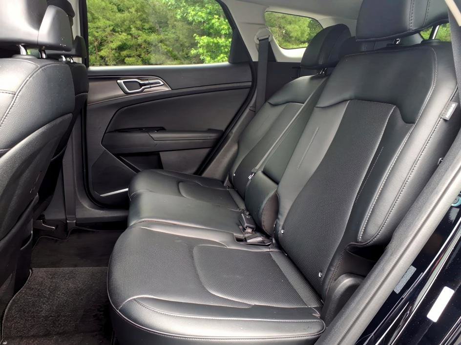 Used 2025 Ebony Black Kia EX image 11