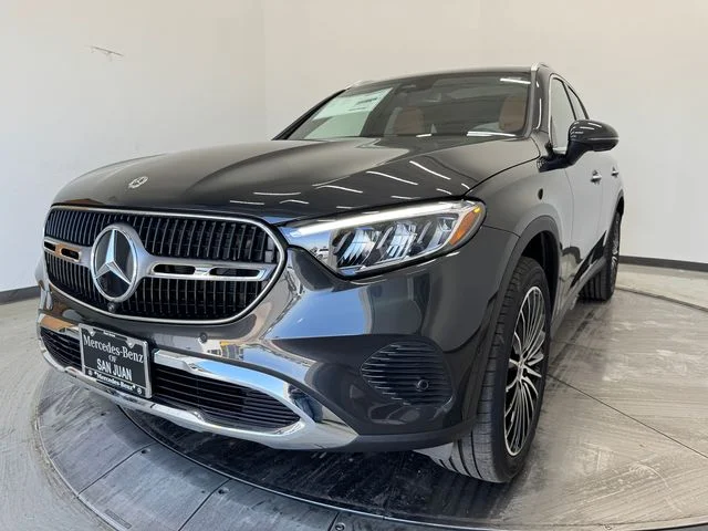 New 2027 Gray Mercedes-Benz GLC 300 image 31