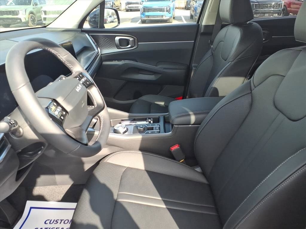 2026 Kia Sorento EX Hybrid - Photo 14