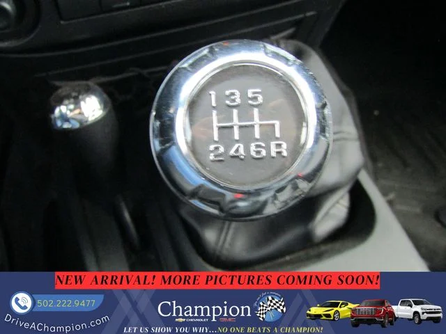 Used 2018 White Jeep Unlimited Sport image 15