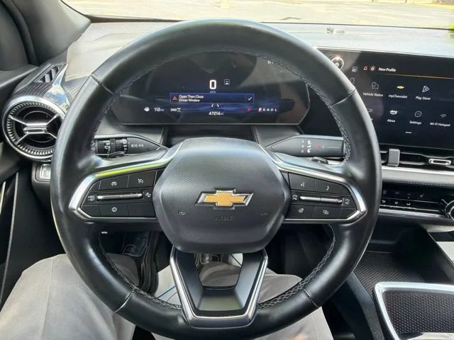 Used 2025 Sterling Gray Metallic Chevrolet LT image 31
