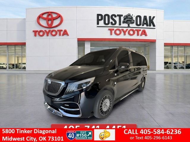 2020 Mercedes-Benz Metris Passenger's photo