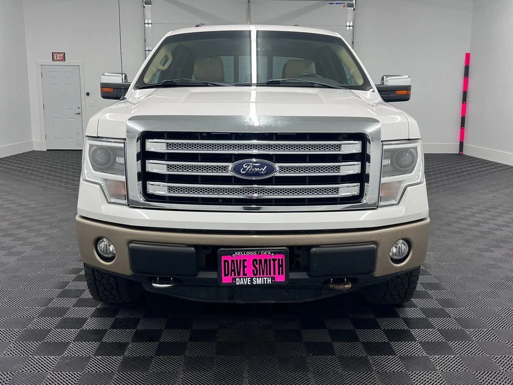Used 2013 White Platinum Metallic Tri-Coat Ford Lariat image 5