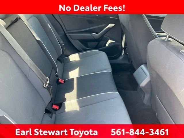 Used 2025 White Volkswagen 1.5T Sport image 22