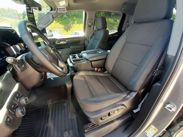 Used 2026 Sterling Gray Metallic Chevrolet LT image 38