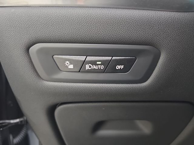 Certified Used 2025 Skyscraper Grey Metallic BMW xDrive40i image 22