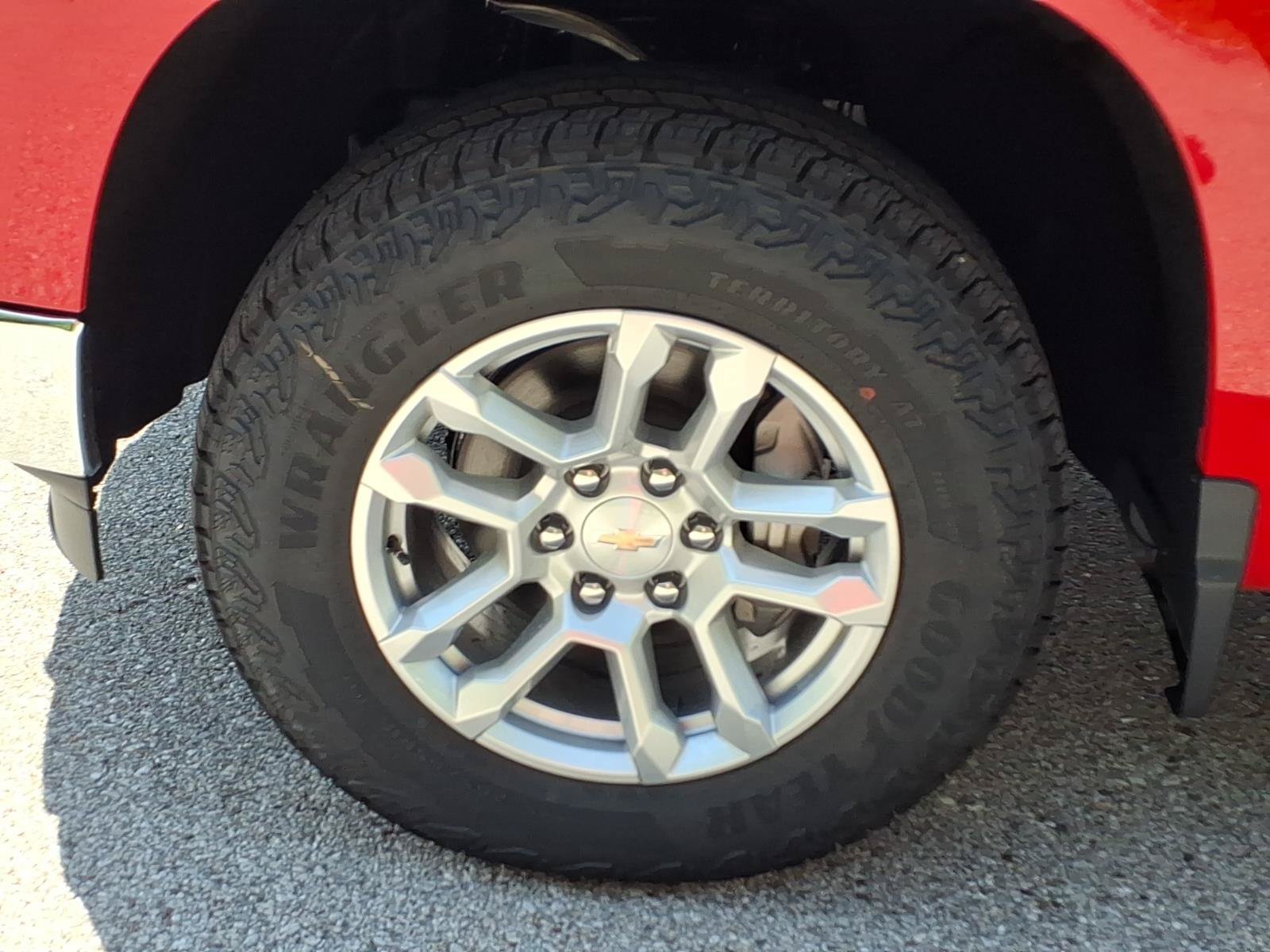 2026 Chevrolet Silverado 1500 LT - Photo 19