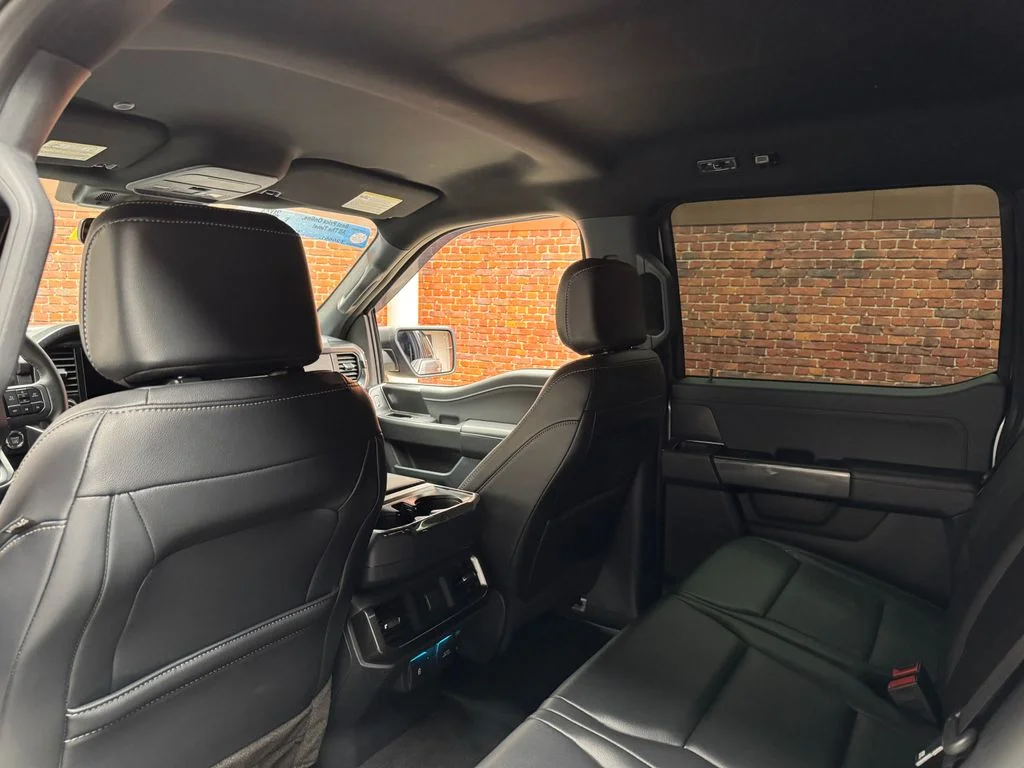Certified Used 2023 Silver Ford XLT image 28