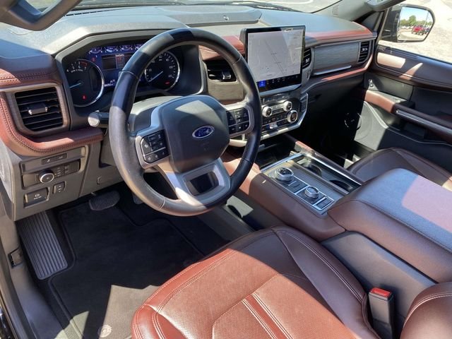 Used 2024 Black Metallic Ford Limited image 19