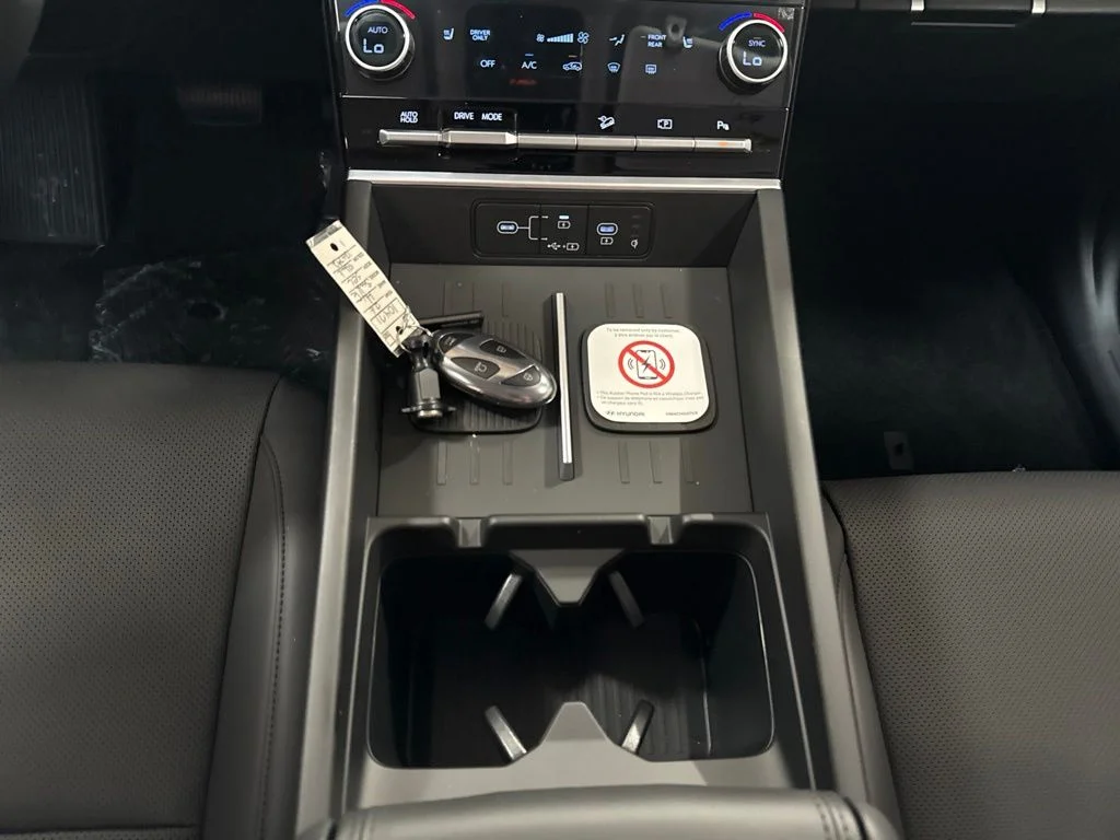 New 2026 Phantom Black Hyundai SEL image 19