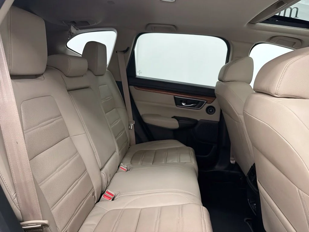 Used 2018 Red Honda EX-L image 31