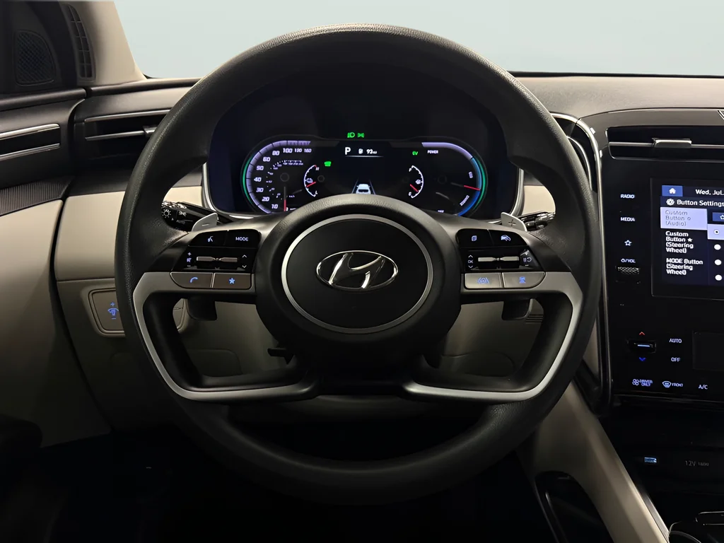 Used 2023 Black Hyundai Blue image 18