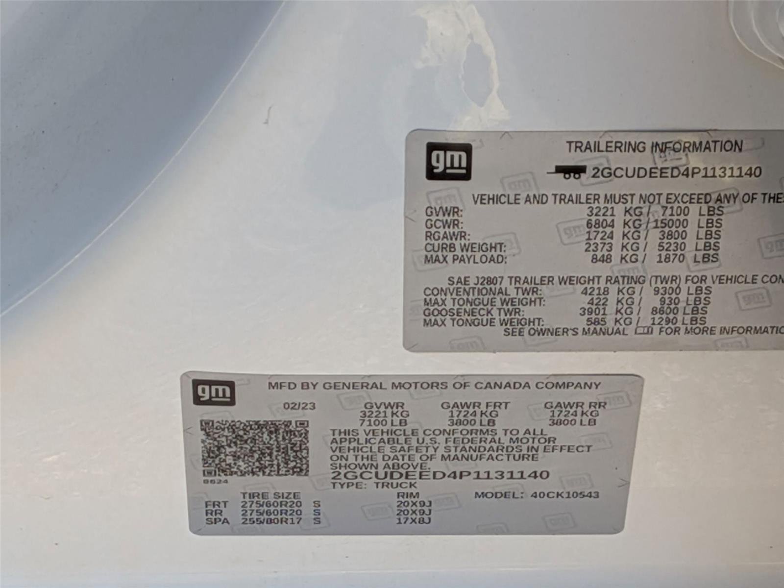 Used 2023 Summit White Chevrolet RST image 34