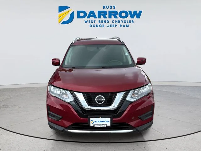 Used 2018 Red Nissan SV image 8