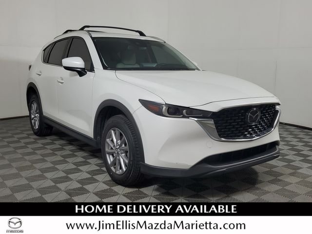 2023 Mazda CX-5 S Preferred package Auto AWD's photo