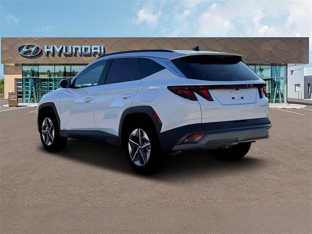 New 2026 White Hyundai SEL image 5