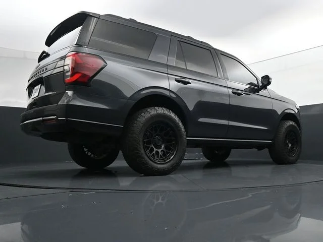 Used 2024 Gray Ford Limited image 34